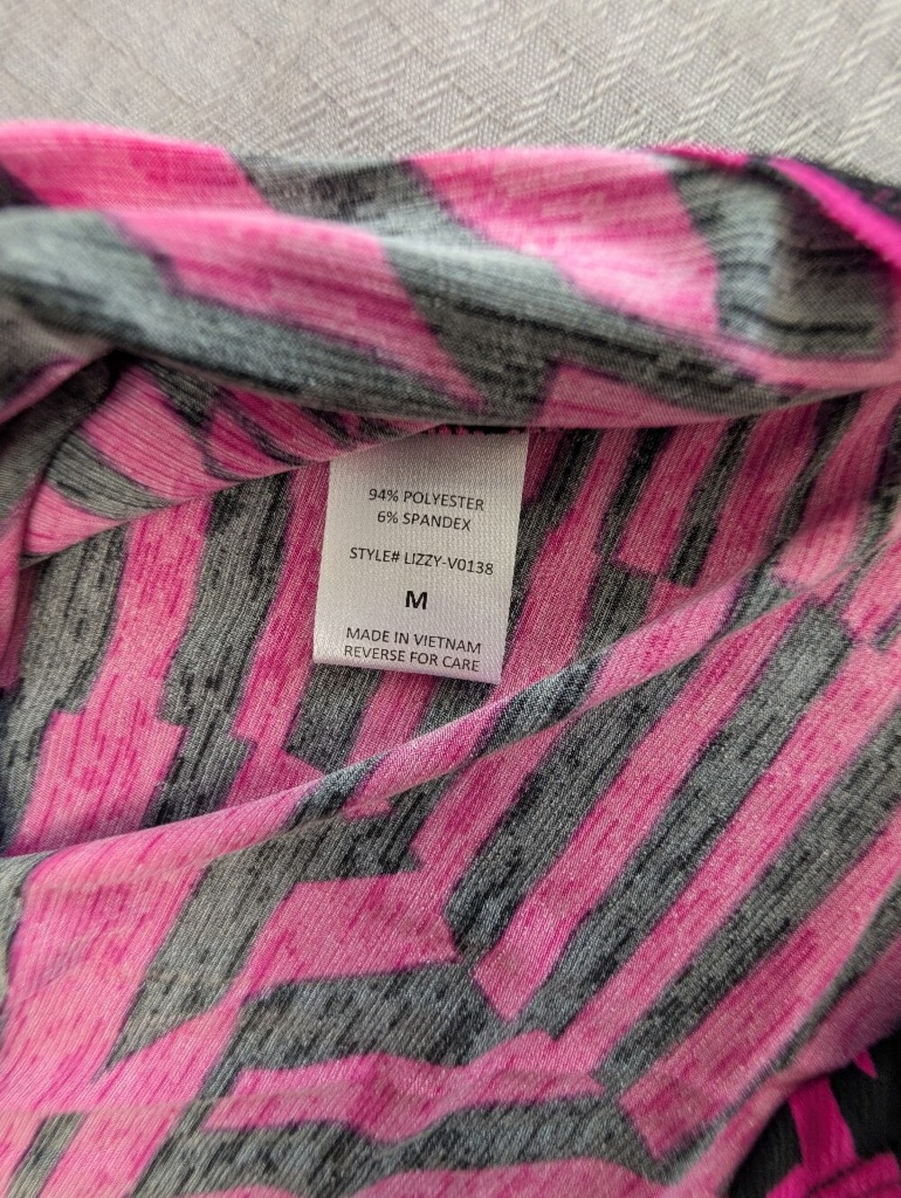 Dear Scarlett Women's Black & Magenta 3/4 Sleeve Lizzy Blouse Sz S,M,L New - Picture 9 of 14